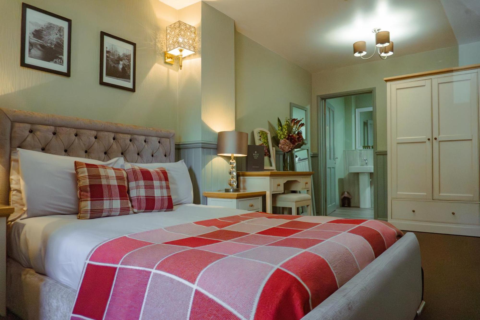 White Lion Hotel Hebden Bridge Eksteriør billede